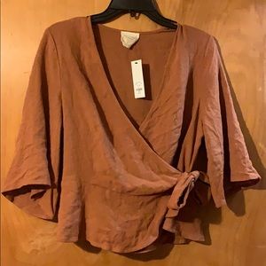 NWT WOMENS BROWN WRAP SHIRT SZ: L